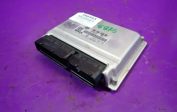 Skoda Superb B5 (3U) Engine control unit/module ECU 