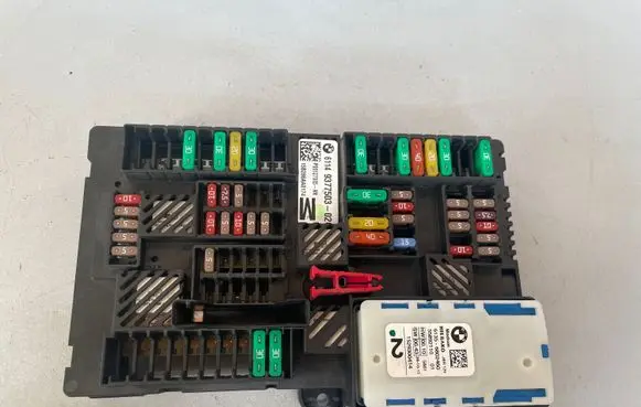 BMW 7 G11 G12 Fuse module 9377503 6802460