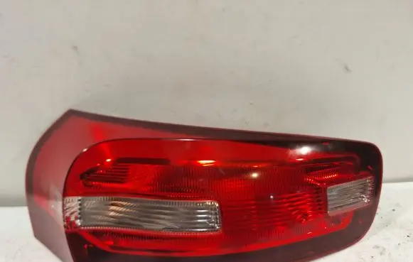 Citroen C4 II Picasso Rear/tail lights