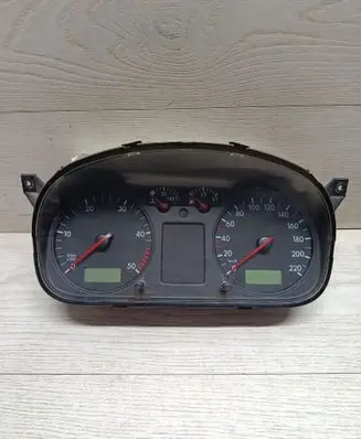 Volkswagen Transporter - Caravelle T4 Speedometer (instrument cluster) 110080179 7D0920805R