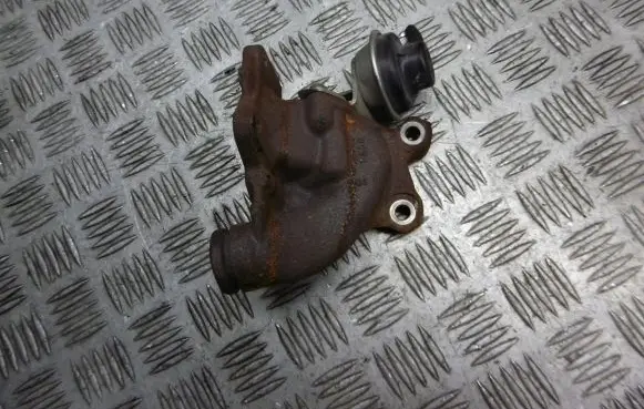 Renault Megane III EGR valve cooler bracket 