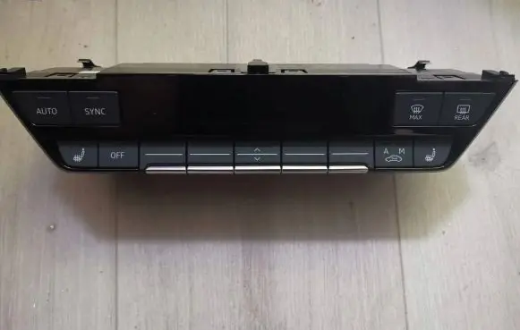 Audi A3 8Y Climate control unit 8Y0820043A