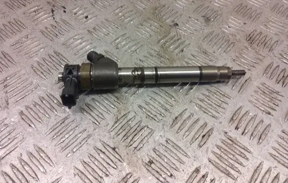 Hyundai i40 Fuel injector 33800-2A610