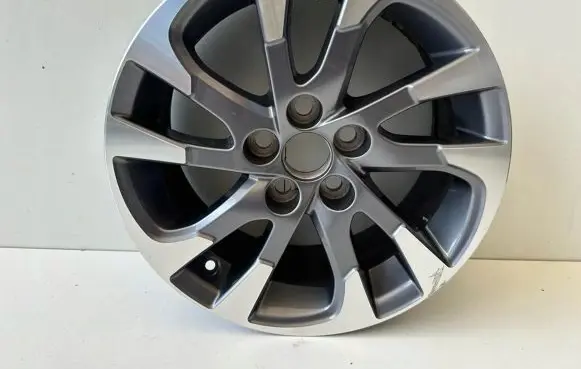 Toyota Corolla E210 E21 R15 alloy rim 