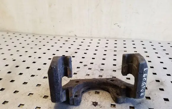 BMW 5 E60 E61 Brake caliper pad carrier rear 