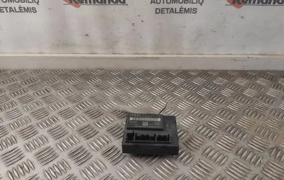 Audi Q7 4L Door control unit/module 4L0907290A