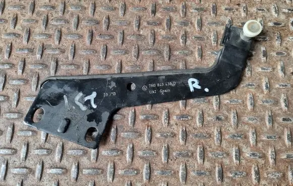 Volkswagen Sharan Sliding door upper roller guide/hinge 7N0843436D