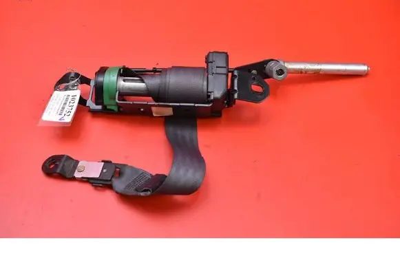 Volvo S60 Front seatbelt 8626240
