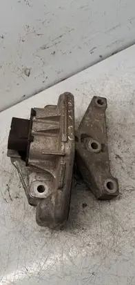 Citroen C3 Engine mount vacuum valve 9647722280