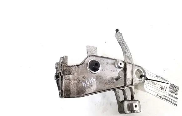 Mercedes-Benz C W204 Air filter cleaner box bracket assembly A6510900041