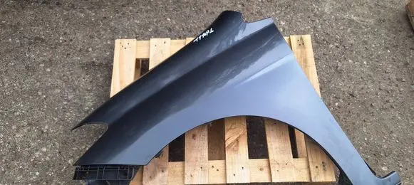 Honda FR-V Fender