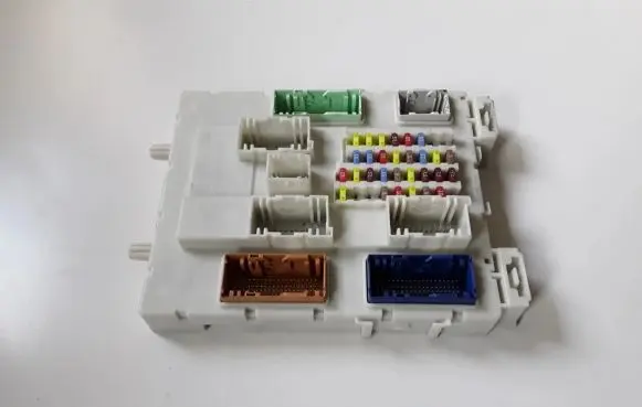 Ford Focus Comfort/convenience module GV6T14A073EE