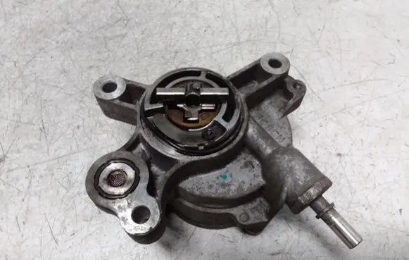 Ford Focus C-MAX Vacuum pump D1651A 2903P