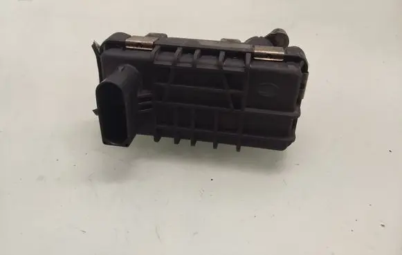 Audi A8 S8 D3 4E Turbine electric control actuator 730314