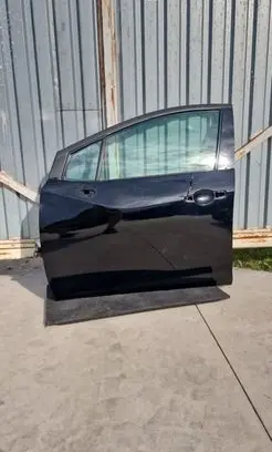 Nissan Micra K14 Front door