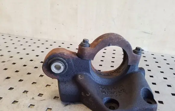 Volvo XC60 Driveshaft support bearing bracket 30787842