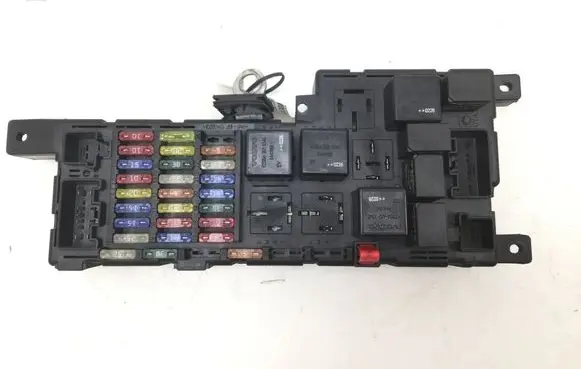 Volvo V70 Fuse module 518788104