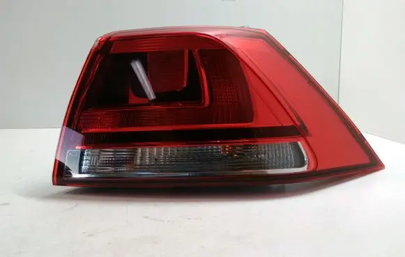 Volkswagen Golf VII Rear/tail lights 5G0945096P