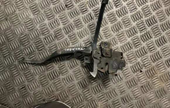 Hyundai Terracan Engine bonnet/hood lock/catch