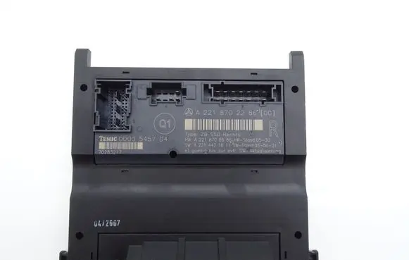 Mercedes-Benz S W221 Seat control module A2218708686 A2218702286 A2214421611