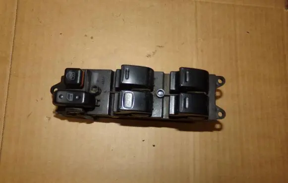 Toyota Avensis T220 Electric window control switch