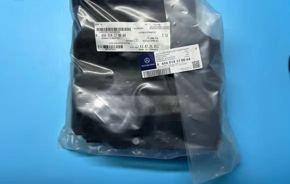 Mercedes-Benz CLS C257 other engine part A656014170064 A6560141700