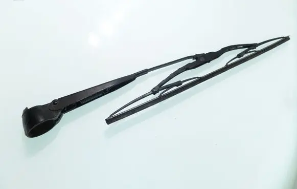 Audi 100 S4 C4 Rear wiper blade arm 4A9955407