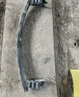 Peugeot 807 Front bumper cross member