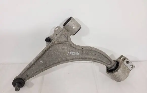 Opel Astra J Front control arm 027060168012