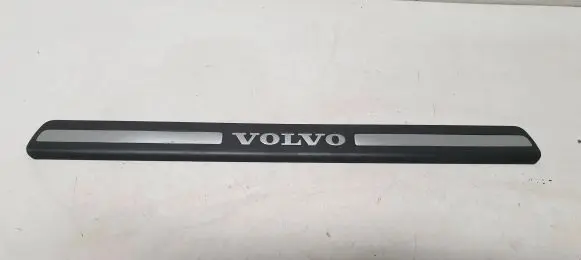 Volvo XC90 sill trim set (inner) 0966998