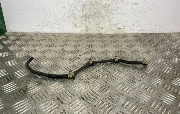 Volkswagen Tiguan Fuel return line/hose 