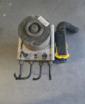 Peugeot 206+ ABS Pump 9641871180 10020700024