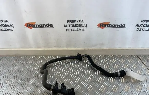 BMW 5 G30 G31 Engine coolant pipe/hose 8514057