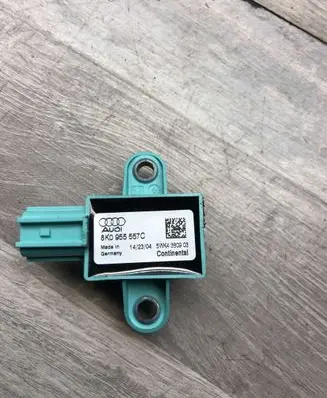 Audi Q5 SQ5 Airbag deployment crash/impact sensor 8K0955557C 5WK4380903