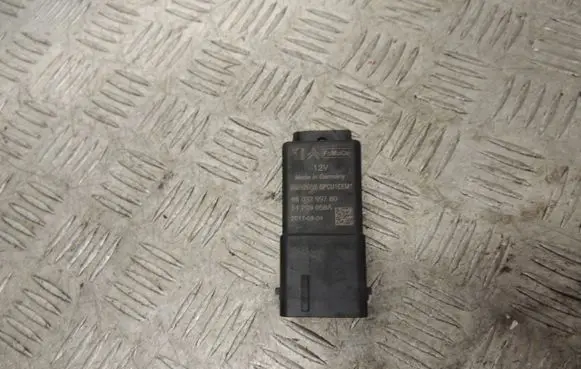 Citroen C-Elysée Glow plug pre-heat relay 9803299780