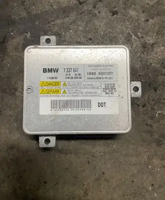BMW 1 F20 F21 Headlight ballast module Xenon 7237647