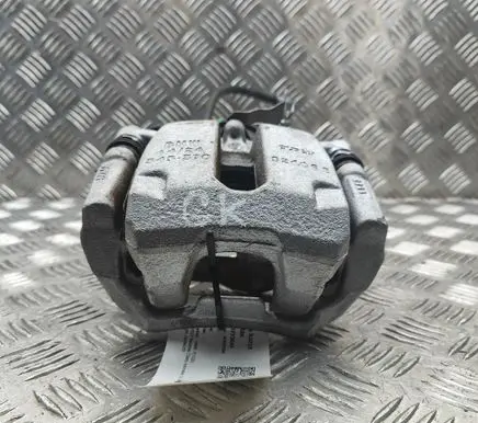 BMW X5 G05 Rear brake caliper 6891767