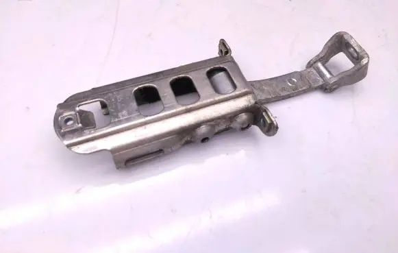 Mercedes-Benz Sprinter W906 Front door check strap stopper A9067200016