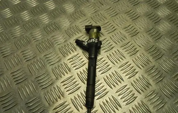 Mitsubishi ASX Fuel injector 1465A323