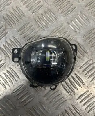 Volvo XC40 Front fog light 32365034Volvo
