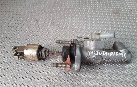 Toyota Picnic Clutch master cylinder