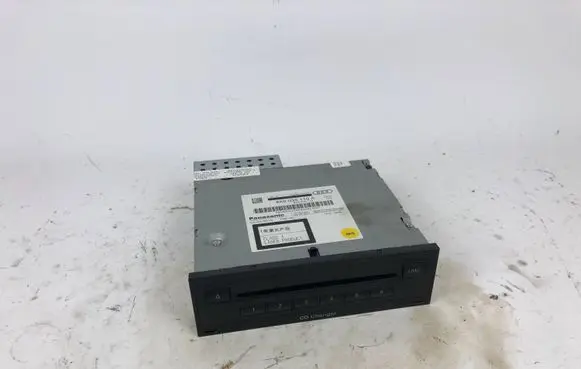 Audi A6 C7 CD/DVD changer 8X0035110A