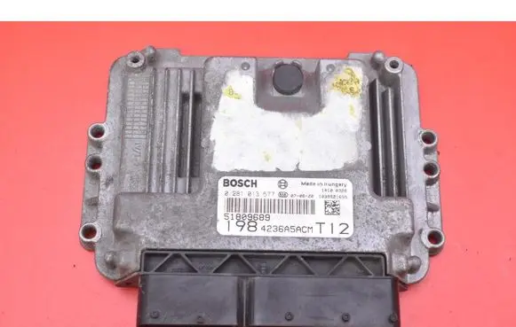 Fiat Bravo Engine control unit/module ECU 51809689