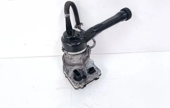 Citroen Berlingo Power steering pump 9670700480