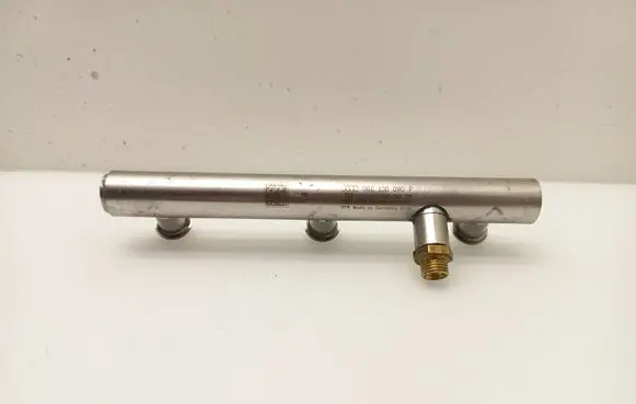 Audi A6 S6 C6 4F Fuel main line pipe 06E130090F 7035333