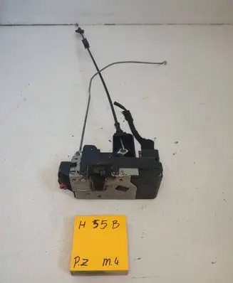 Opel Vectra C Front door lock 78894646