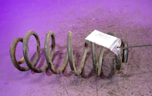 Toyota Yaris Rear coil spring