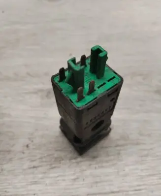 Fog light switch