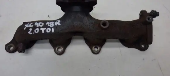 Volvo XC40 Exhaust manifold 31380132