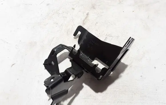 Renault Clio V ABS pump bracket 478401826R